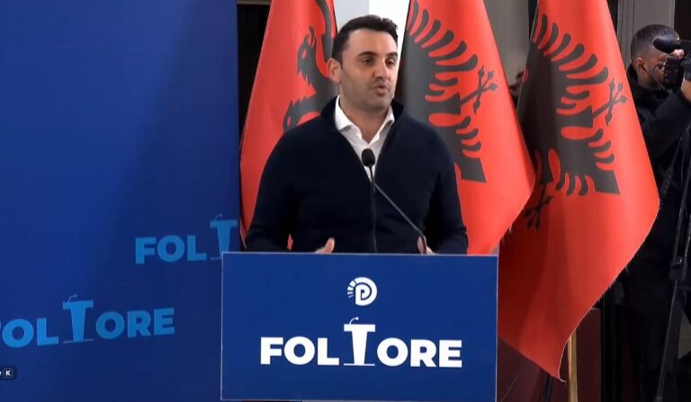 “shpetuam-pd-nga-shkaterrimi-qe-synonin”,-belind-kellici-nga-lapraka:-me-24-janar-ju-presim-ne-shesh-per-te-rrezuar-regjimin-e-rames