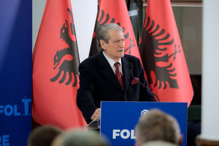 berisha:-rama-vodhi-djersen-e-shqiptareve-dhe-e-ktheu-shqiperine-ne-prone-te-droges.-do-perballemi-shesheve,-fitorja-e-pd-po-afron