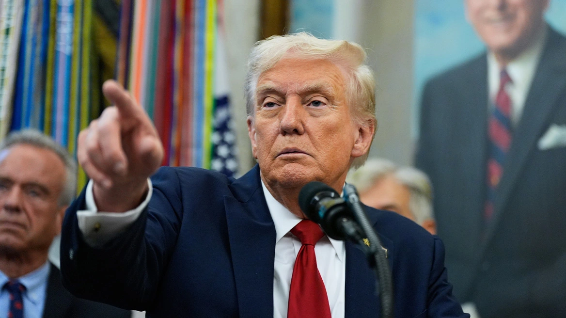 trump-kerkon-1-miliard-dollare-nga-shtetet-qe-duan-te-behen-pjese-e-bordit-te-paqes-per-gazen.-cfare-perfshin-propozimi