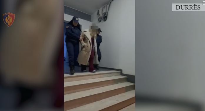 video/-kthyen-dy-apartamente-ne-‘fole’-prostitucioni-ne-durres,-ne-pranga-organizatorja-nga-armenia,-procedohen-edhe-3-shqiptare