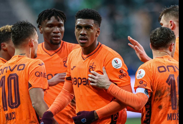 ernest-muciiiiiii-godet-serish,-sulmuesi-kuqezi-i-jep-fitoren-ne-shtese-trabzonspor-(video)