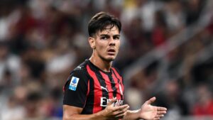 jashari:-jam-i-lumtur-per-fullkrug,-eshte-djale-i-mire-dhe-lojtar-i-shkelqyer