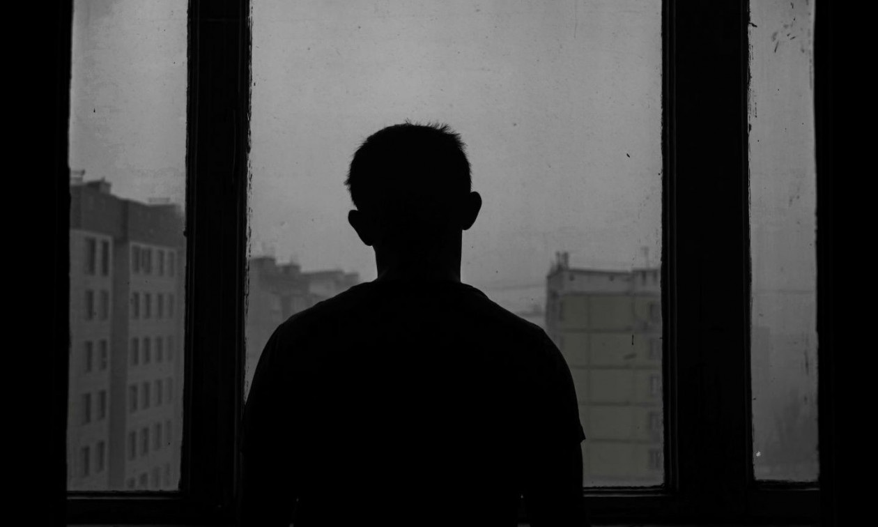 “e-hena-blu”,-dita-me-melankolike-e-vitit.-si-te-perballojme-depresionin-e-janarit