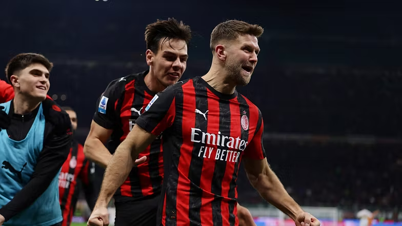 milani,-privilegj-per-ta-pasur-nje-qendersulmues.-fullkrug-ne-gjurmet-e-giroud