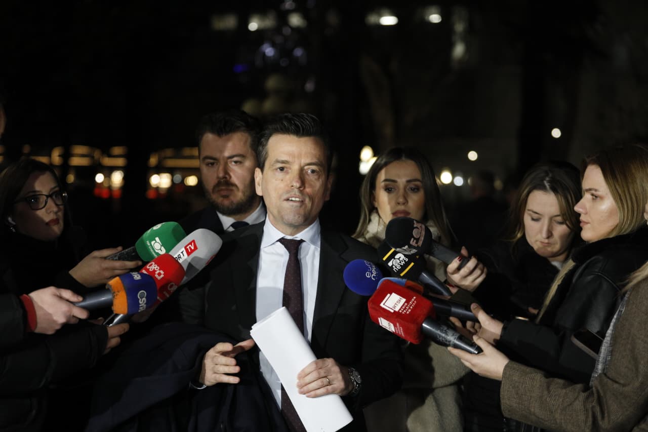 “vijon-turpi,-ne-parlament-ishte-ulur-zv/kryeministrja-qe-spak-i-kerkon-arrestin”,-shehaj:-po-shesin-letren-qe-i-ka-shkuar-edhe-lukashenkos-si-shpetim-nga-drejtesia!