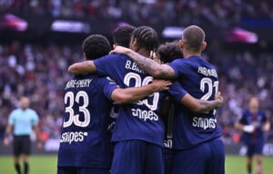 simeone-“prenoton”-yllin-e-psg-se,-sulmuesi-i-atletico-s-zevendesuesi-i-vlahovic