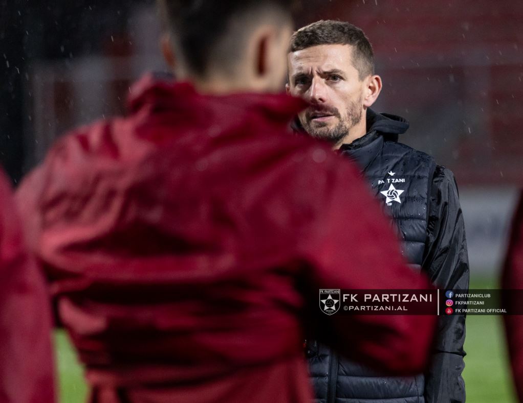 trajneri-i-partizanit-pas-ndeshjes:-u-zgjidh-atehere-kur-duhet,-fitore-e-merituar