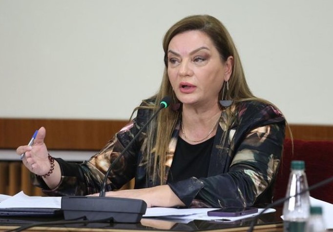 “te-shkarkoi-ai!”,-vokshi-pyet-ballen:-taulant-a-je-viktime-e-ergys-agasit?-bashkohu-me-ne-dhe-denonco!