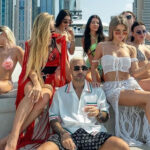 avione-private,-canta-firmato-dhe-supermakina/-jeta-vanitoze-e-femijeve-te-elites-iraniane-teksa-mijera-qytetare-masakrohen