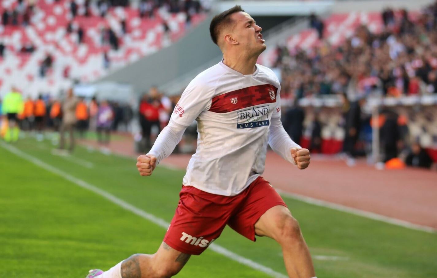 nuk-ka-firmosur-ne-kine,-rei-manaj-merr-oferten-e-fundit-nga-turqia