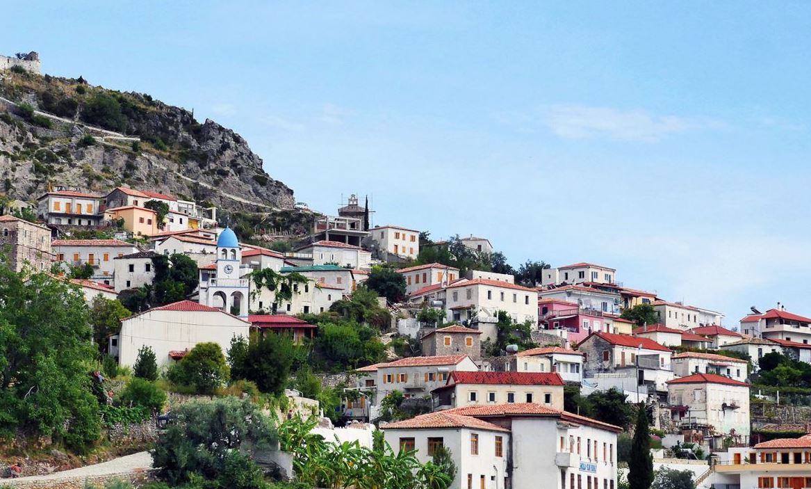 referencat-e-ndertesave-per-banim-ne-fshat,-ja-ne-cilat-zona-cmimet-do-barazohen-me-qytetin