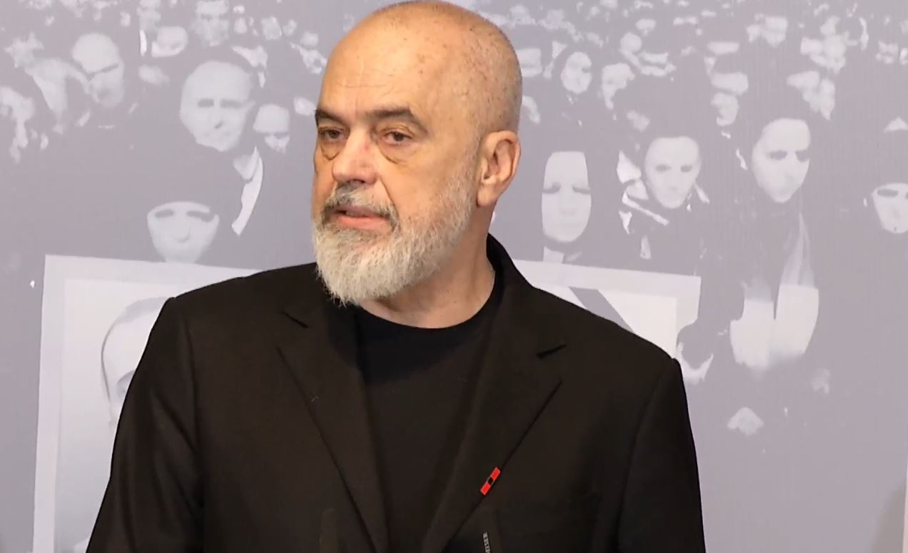 “jam-i-zbrazur-ne-shpirt!”,-rama-sulmon-gjyqtaret:-u-bejme-duvara-dhe-u-paguajme-rroga-me-te-larta-sesa-te-vetes,-por-ende-s’ka-drejtesi-per-21-janarin!