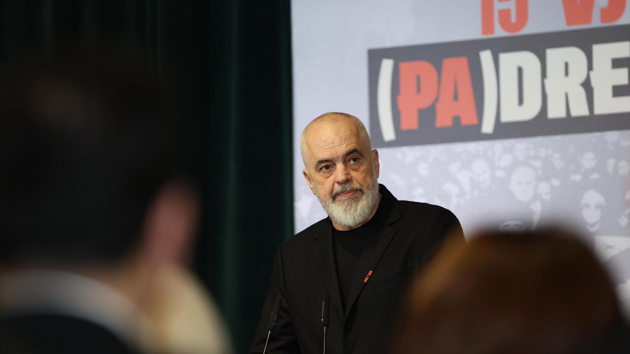 “pergjegjesit-kryesore-mezi-u-thirren-te-pyeten-pas-15-vitesh”,-rama-kritik-per-“21-janarin”:-ishte-nje-nga-shtysat-per-reformen-ne-drejtesi,-por…