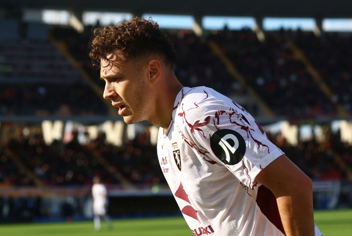 asllani-preferon-stambollin,-por-klubi-turk-eshte-i-prere