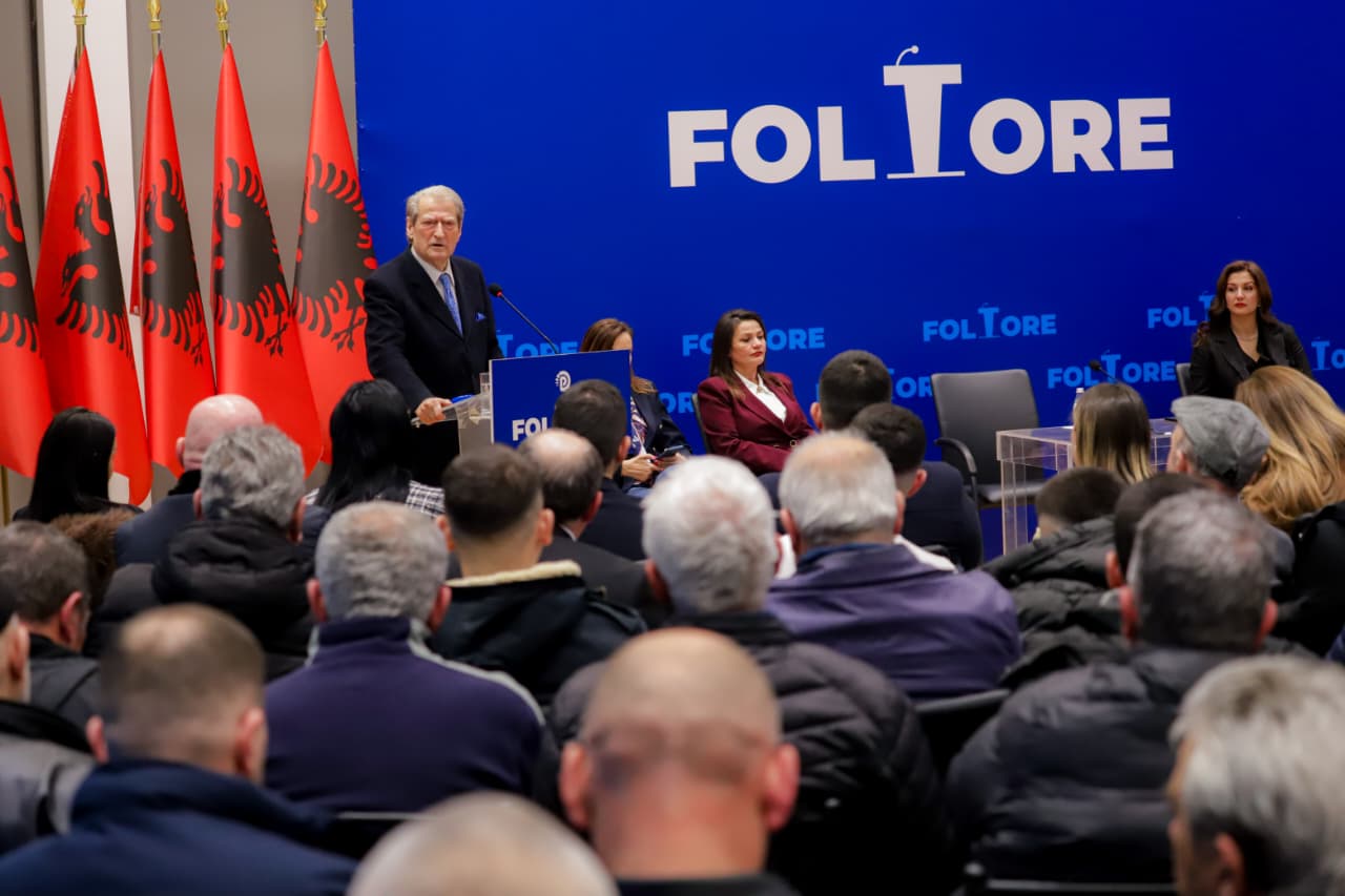 “shba-mesazhe-kunder-karteleve-te-droges”/-berisha:-ergys-agasi-ne-emer-te-suel-celes-dhe-troplineve-shkarkon-njeri-pas-tjetrit-ministrat!