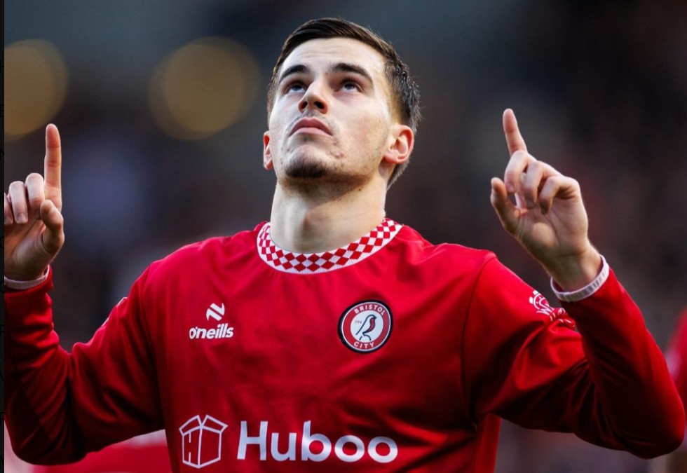 e-fundit:-anis-mehmeti-gati-te-beje-hapin-e-madh-ne-karriere,-shqiptari-ne-radarin-e-klubit-te-pl