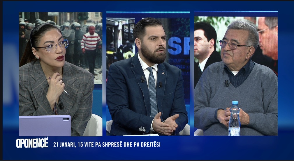 21-janari,-15-vite-pa-drejtesi/-fatos-klosi:-fajtoret-u-perpoqen-te-eliminonin-provat!-garda-qelloi-mbi-njerezit-kur-protesta-kishte-mbaruar