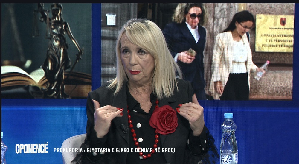 bomba-e-adriana-kalase-ne-“oponence”:-irena-gjoka-u-qellua-me-pistolete-ne-sallen-e-gjyqit-ne-fier