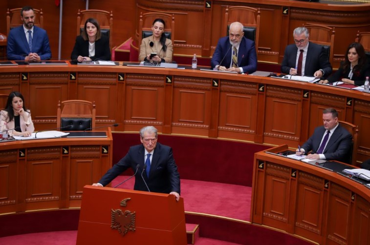 berisha-sfidon-ramen:-nese-je-burre-qendro-ne-zyre-ne-daten-24-janar.-po-te-vjen-populli!