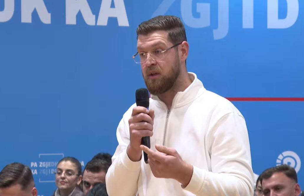 “c’ka-shtepia-i-tregon-femija”/-drejtuesi-i-frpd-durres-berishes:-foltoret-nuk-jane-te-mjaftueshme,-nuk-mundet-keshtu-rama