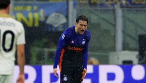 (video)-interi-tronditet-nga-pisa-dhe-pastaj-reagon-me-3-gola,-mbyllen-45′-e-para-plot-emocione