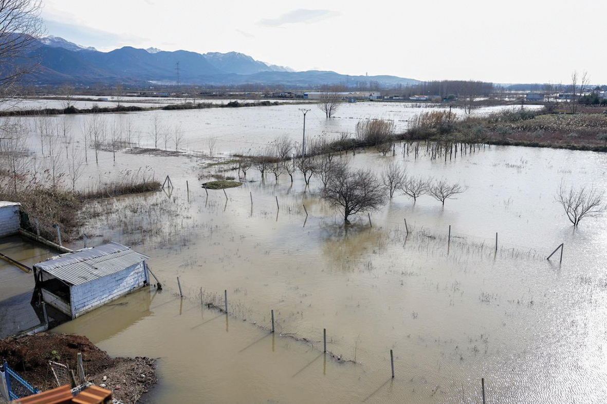 shqiperia-nen-uje/-nga-kadastra-e-ujit-te-arkitektura-institucionale,-cfare-masash-duhen-marre