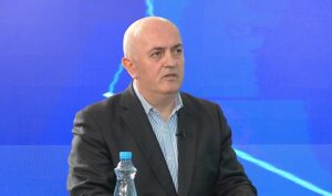 ndodh-eksodi-i-dyte-ne-shqiperi!-eksperti-jep-alarmin:-me-shume-shqiptare-jashte-se-brenda.-deri-ne-2030-en…