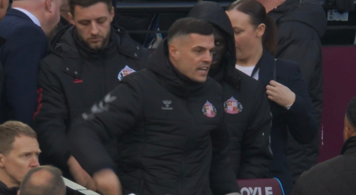 “cfare-do?”,-granit-xhaka-perplaset-me-tifozin-kundershtar-nga-stoli-(video)