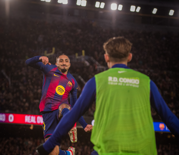 video/-barcelona-rikthehet-te-suksesi,-mund-oviedon-dhe-kryeson-kampionatin