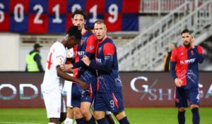 abissnet-superiroe:-“ringjallet”-tirana,-por-ende-ne-fund.-dinamo-mbetet-pas-treshes-kryesore,-ja-renditja-pas-javes-se-21-te