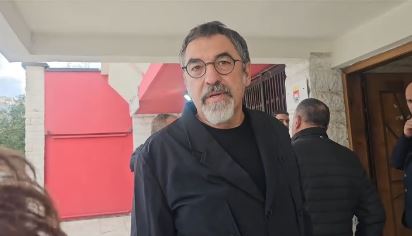 video/-shkrihet-kadastra-e-vlores,-drejtuesi-politik-i-qarkut,-cuci-ne-“erresire”:-kur-ka-dale-vendimi?