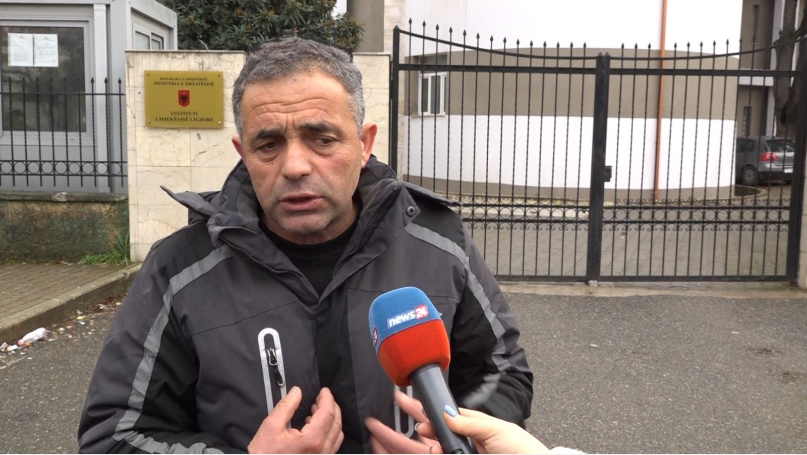 video/-vdekja-e-23-vjecarit,-prinderit-denoncojne-mjeket-e-traumes:-djali-na-vdiq-nga-neglizhenca