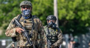 agjentet-e-ice-ne-itali-per-lojerat-olimpike-dimerore,-befason-kryebashkiaku-i-milanos:-nuk-jane-te-mirepritur!