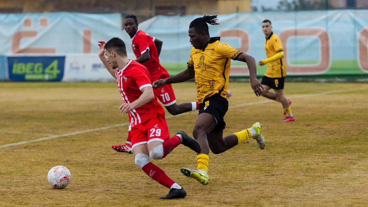 kategoria-e-pare/-ernest-gjoka-trajneri-i-javes-se-19-te,-zbuloni-formacionin-me-te-mire