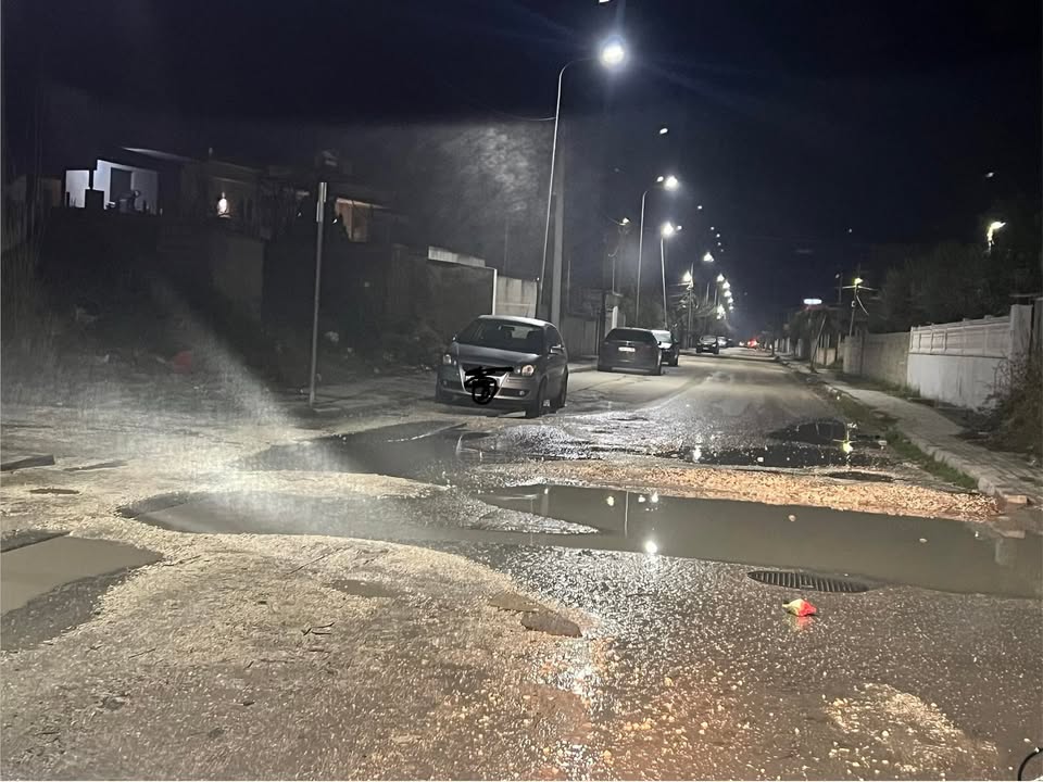 jakshamllar-nga-rruga-“andrea-varfi”!