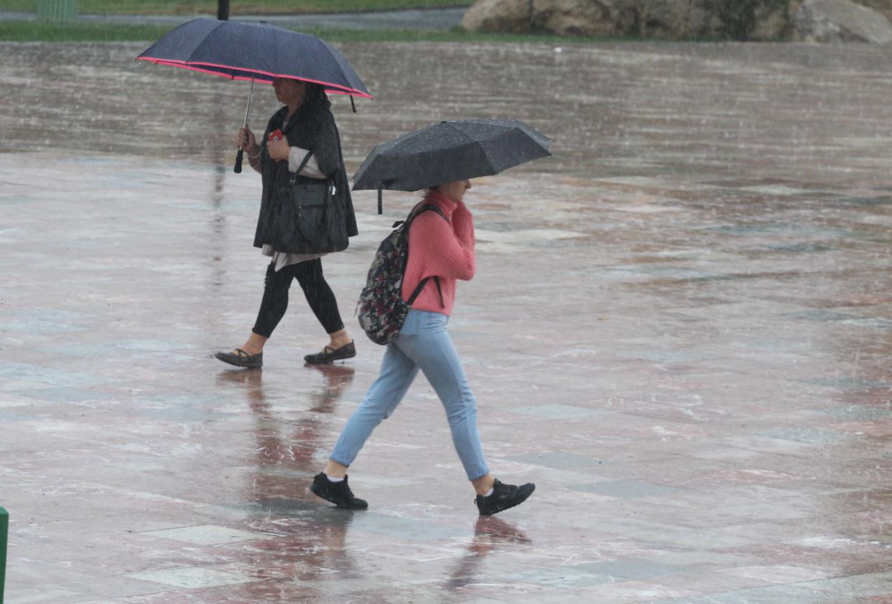 ministria-e-mbrojtjes-paralajmeron-reshje-intensive-dhe-shtrengata-ne-disa-qarqe:-bashkite-me-te-rrezikuara…