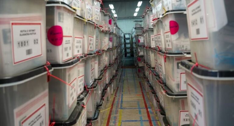 “procesi-me-i-komprometuar-zgjedhor”/-rel:-perse-u-zbulua-tani-manipulimi-i-votave-ne-kosove-dhe-si-ka-ndodhur?