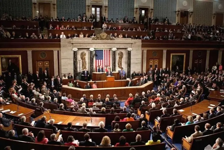 demokratet-bllokojne-fondet-qeveritare-ne-senatin-amerikan,-trump:-nuk-duam-mbyllje-te-qeverise