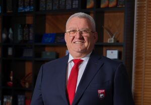 duka-i-vetem-ne-gare-per-kreun-e-fshf-se,-13-emra-per-anetare-te-komitetit-ekzekutiv