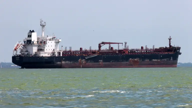 shba-te-pezullojne-me-kusht-sanksionet-ndaj-naftes-venezueliane