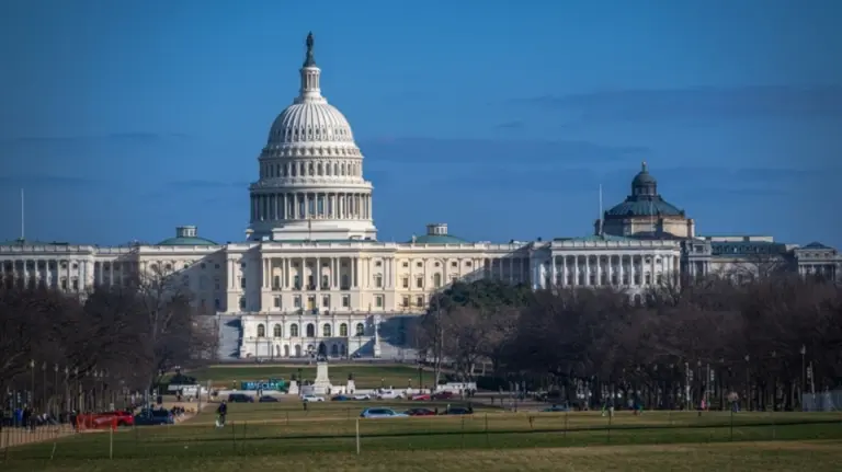 kongresi:-rreziku-i-mbylljes-eshte-eliminuar-pas-marreveshjes-se-financimit