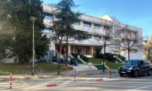 akshi-dhe-administrata-tani-mund-te-mbeten-dhe-pa-internet,-ankimohet-serish-tenderi-4.8-mln-euro