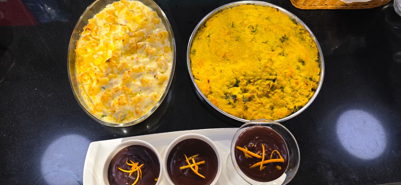 laknor,-pastico-me-spinaq,-makarona-dhe-proshute-dhe-krem-cokollate