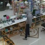 video/-vodhi-parate-ne-nje-farmaci-ne-fier,-arrestohet-25-vjecari-(emri)