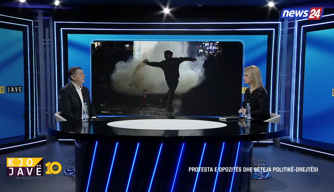 “nese-nano-nuk-dorehiqej-dikush-me-corape-te-kuqe-s’mund-te…”/-murati-“skanon”-opoziten:-salianji-ka-ambicie-per-te-drejtuar-pd,-berisha…