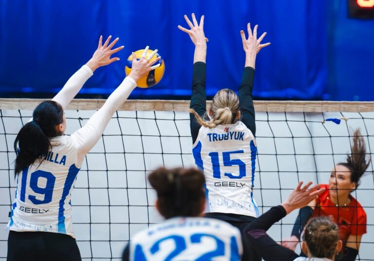 pogradeci-e-dinamo-te-shkeputura-ne-krye-te-superliges,-triumfojne-edhe-tirana-e-skenderbeu