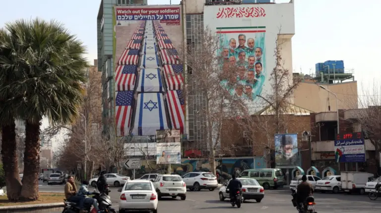 programi-berthamor/-zyrtari-iranian:-te-gatshem-per-bisedime-me-shba,-por-teherani-vendos-disa-vija-te-kuqe-per-raketat!