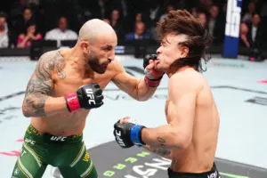 volkanovski-fiton-edhe-revanshin-ndaj-lopes,-konfirmohet-kampion-bote-ne-peshen-“featherweight”