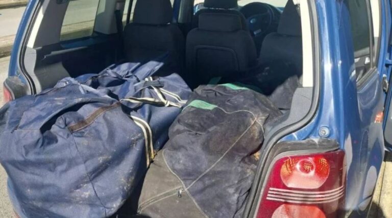 kapen-75-kg-kanabis-ne-kufirin-greko-shqiptar,-arrestohet-54-vjecari-nga-shqiperia