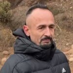 “shpetuam-per-mrekulli,-isha-vetem-100-metra-larg”/-bllokimi-i-rruges-ne-kthesen-e-dragostunjes,-qytetari:-me-sinjalizoi-dikush-me-drita,-zoti…